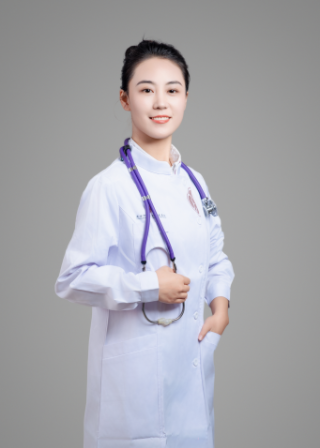 闫倩